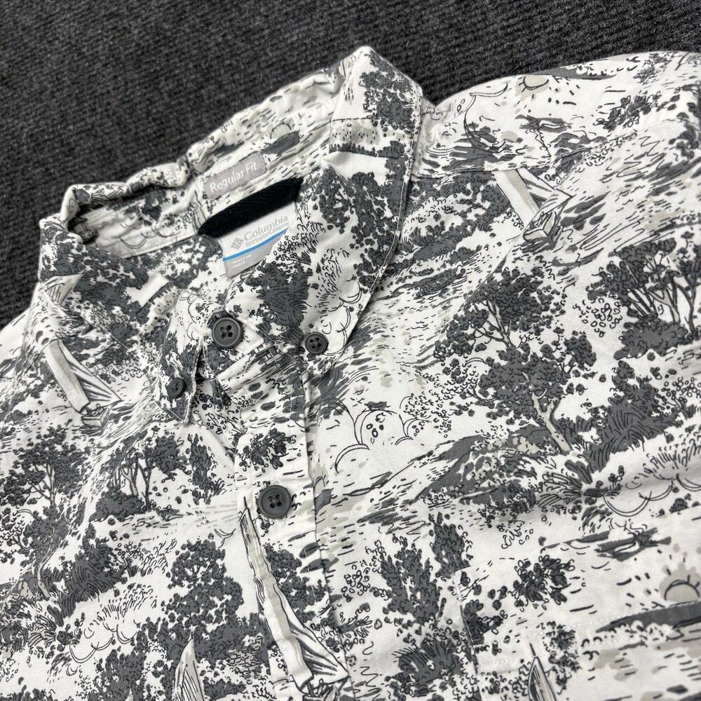 Columbia Men's Rapid Rivers Short Sleeve Button Down Shirt Med Landscape Print⁠